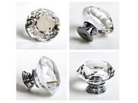 DIAMONTE SINGLE POINT 30MM ROUND KNOB - CLEAR
